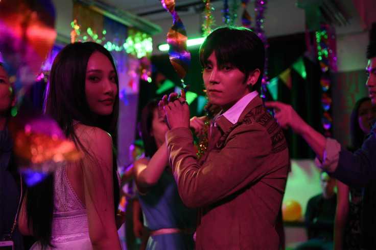 星泰娛樂提供04冰山美人林映唯電影中與畢書盡.李玉璽有對手戲遇到李玉璽哭笑不得