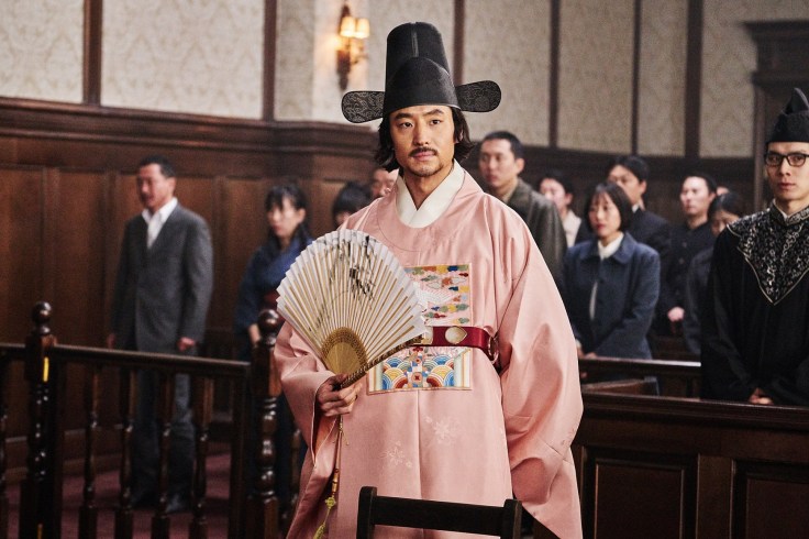 華聯國際提供02_女學生在看完《朴烈:逆權年代》後哽咽表示:「看到“朴烈”為了自己生活的社會努力拼死到最後一刻,也更激勵了我要讓