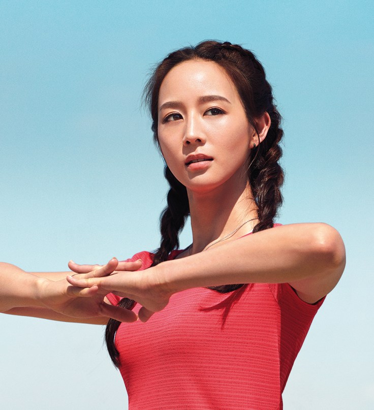 2.adidas以革新技術打造全新CLIMACOOL跑鞋及_CLIMACHILL凍涼機能衣，滿足運動愛好者在酷暑「逆境開練」的訓練需求。