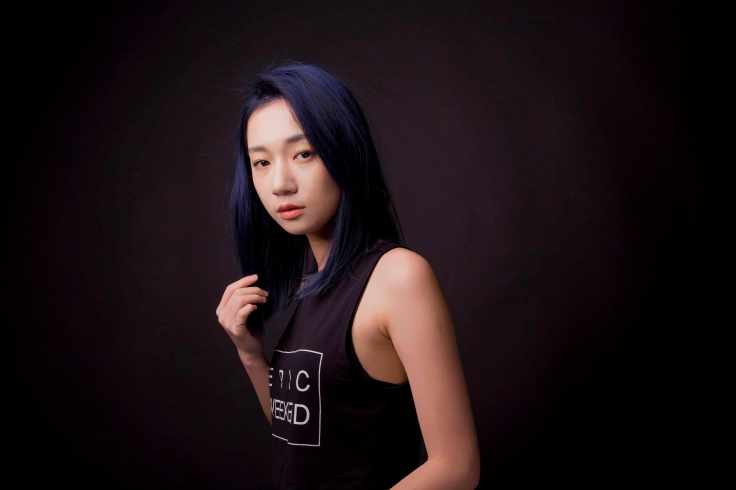 Julia宣傳照(棚內)