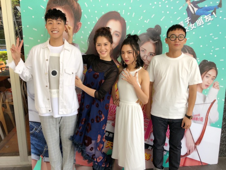 群星瑞智提供06_電影《有五個姊姊的我就註定要單身了啊》由台灣動畫大師，青年導演蘇文聖執導，謝金燕率領劉奕兒、張墨錫、高雋雅以及張圭、蔡凡熙演出。（照片左起蔡凡熙、劉奕兒、高雋雅、導演蘇文聖）.JPG