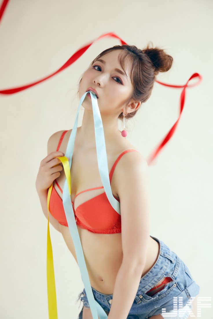 20180609_麻倉憂COVER7933