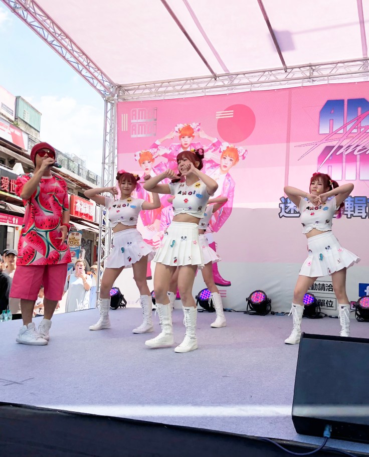 8FDE02C8-7726-4495-827B-E94A1203D425