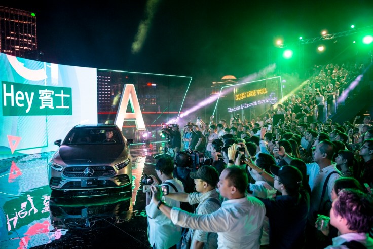 Mercedes-Benz The new A-Class於8月28日晚間在台北市信義區Frank Taipei打造空前頂樓發表派對