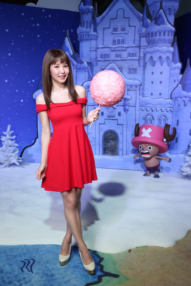 瑤瑤和最愛可愛喬巴合照(2)