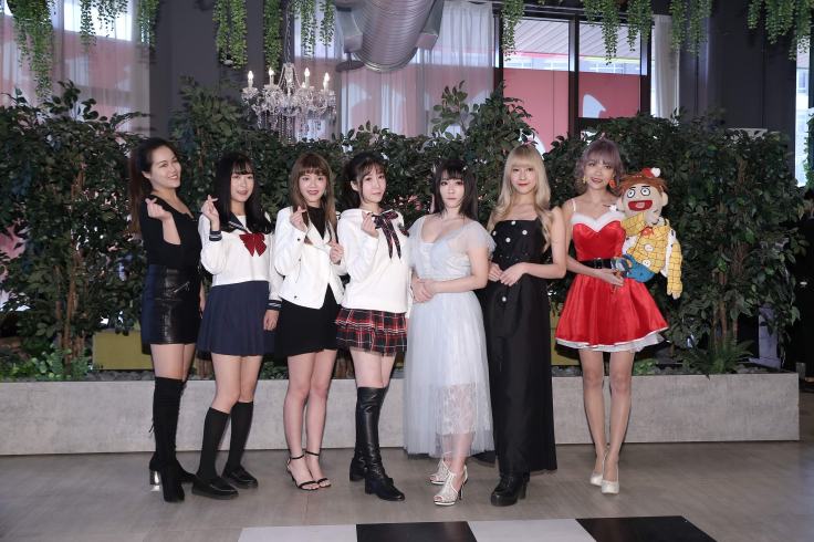 「浪Live人氣女神」子寧、呱呱、禹菡、愛莉、小k貓、妮歐、小糖