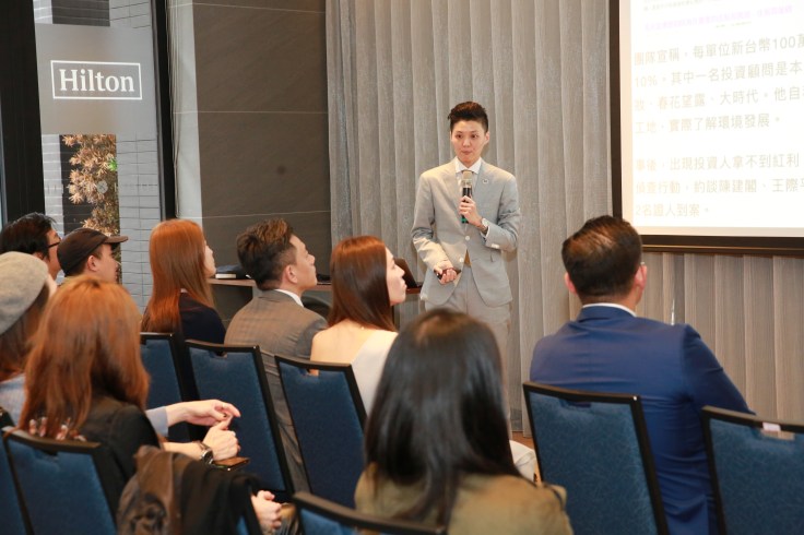 台灣分公司總經理鄭朔杰