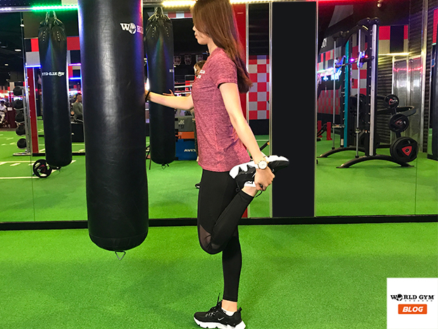 大掃除伸展操(柔軟度)05-大腿伸展