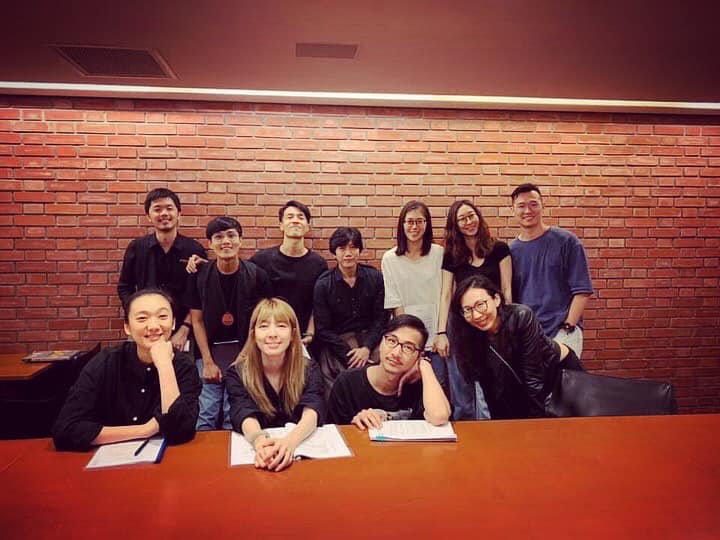 《深夜書店之一千零一頁》團隊合照