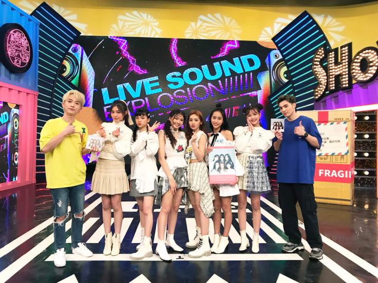 偉晉吃驚發現最小成員才16歲  女孩們表示有被教導不能講小時候